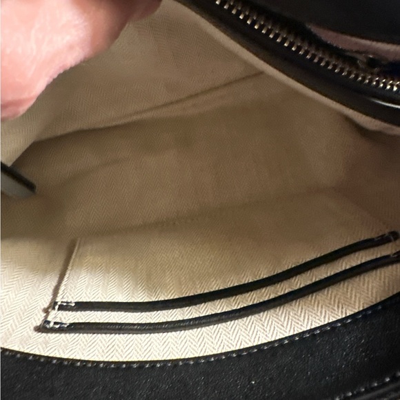 🎄 Tory Burch Kira Chevron Black Quilted Shoulder Bag – Holiday Glam EUC ✨ - Picture 12 of 14